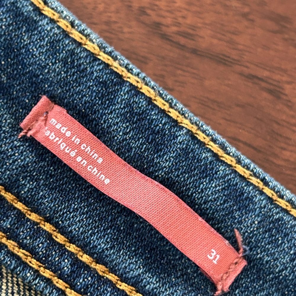 Anthropologie Pilcro The Slim Boyfriend Jeans Light Factory Distressed 
Size 31 - Picture 6 of 12